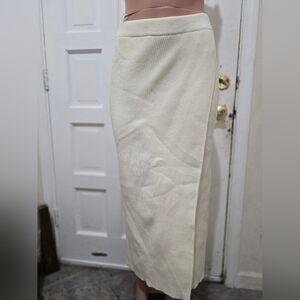 Double Zero Cream Pencil Skirt